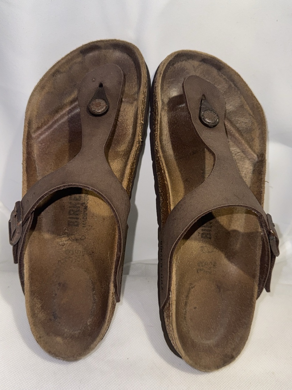 Sz 7/38 BIRKENSTOCK GIZEH WOMENS SANDALS BROWN